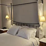 Hotel Olympic Village & 4*