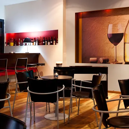 Olympic Village & 4*