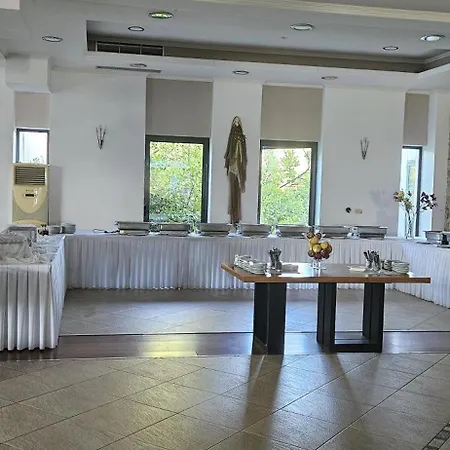 Hotel Olympic Village &