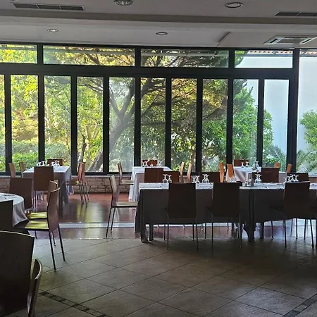 Olympic Village & Szálloda Olümpia