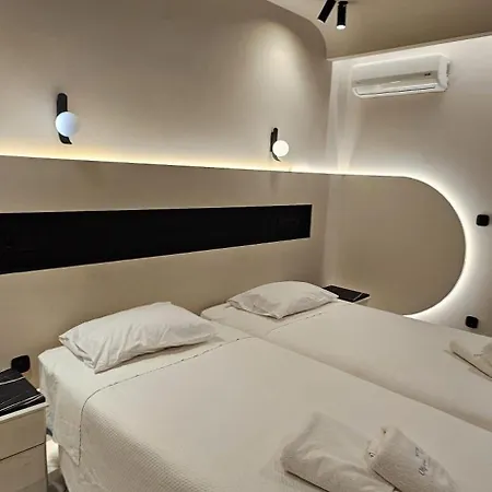 Hotel Olympic Village & 4*