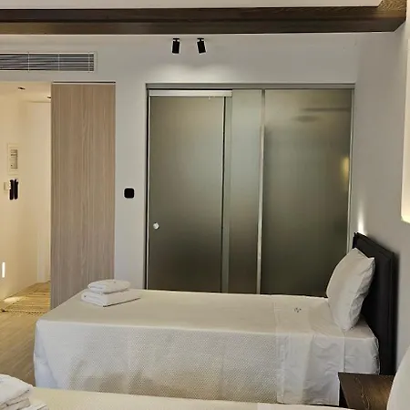 Hotel Olympic Village & 4*