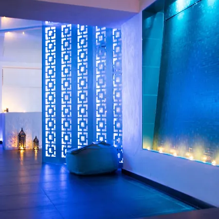 Olympic Village & Szálloda Olümpia