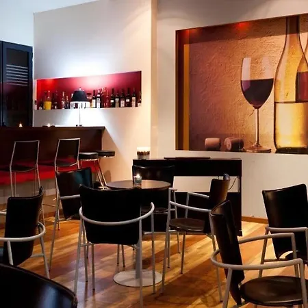 Hotel Olympic Village & 4*