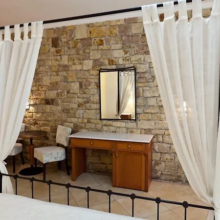 Olympic Village & 4* Olympie