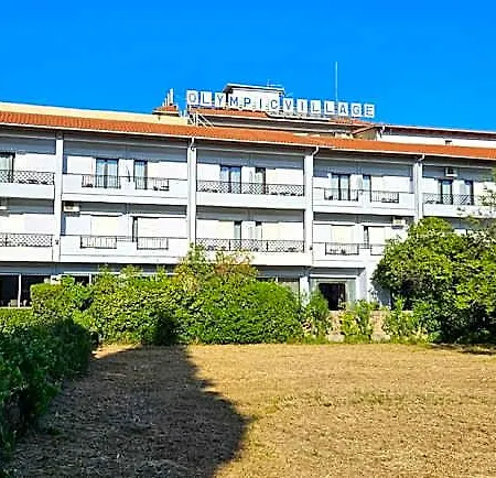 Olympic Village & 4*