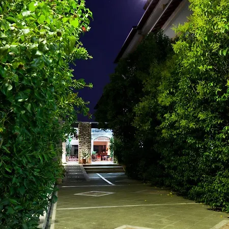 Olympic Village & Hotel Olympie