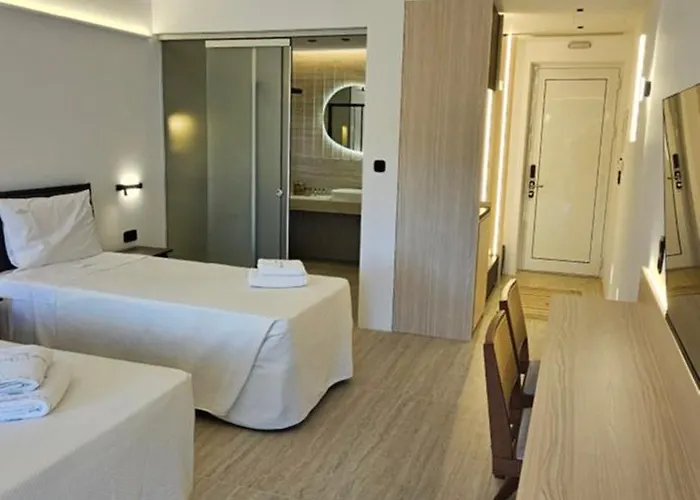 Olympic Village & 4*