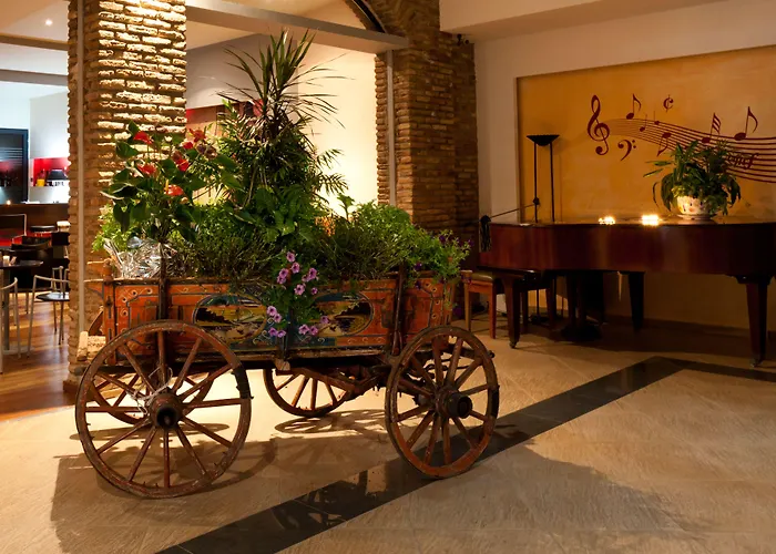 Hotel Olympic Village & 4*